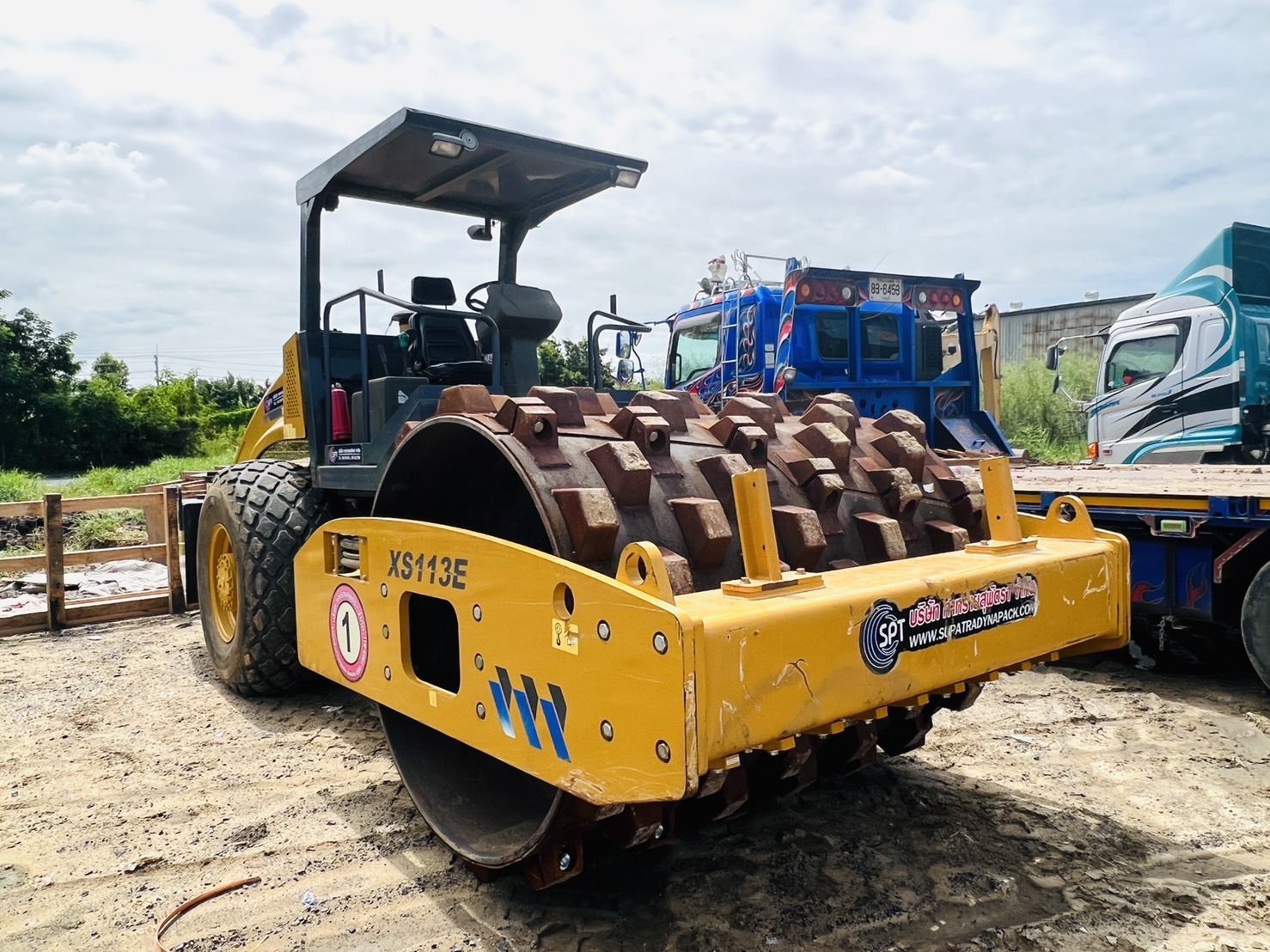 113 - https://supatradynapack.com | ให้เช่า รถบด 3 ตัน 4 ตัน 5 ตัน 10 ตัน รถแม็คโคร Pc30 Pc130 Pc200 แทรกเตอร์ดี2 เกรดเดอร์ รถไถ Jcb