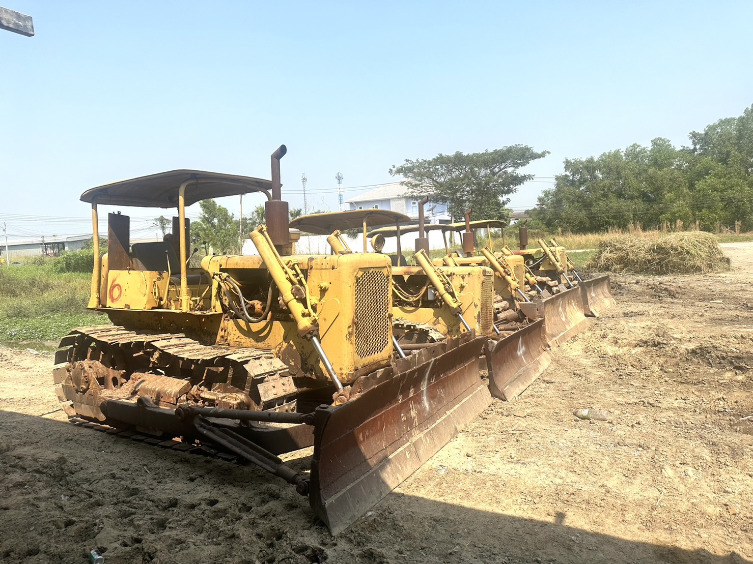 115 - https://supatradynapack.com | ให้เช่า รถบด 3 ตัน 4 ตัน 5 ตัน 10 ตัน รถแม็คโคร Pc30 Pc130 Pc200 แทรกเตอร์ดี2 เกรดเดอร์ รถไถ Jcb