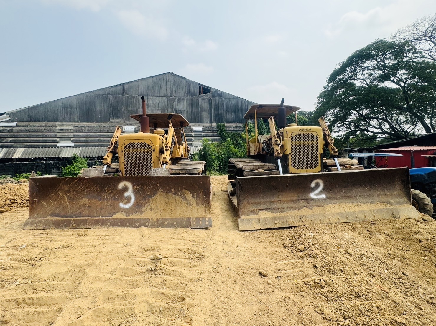 118 - https://supatradynapack.com | ให้เช่า รถบด 3 ตัน 4 ตัน 5 ตัน 10 ตัน รถแม็คโคร Pc30 Pc130 Pc200 แทรกเตอร์ดี2 เกรดเดอร์ รถไถ Jcb