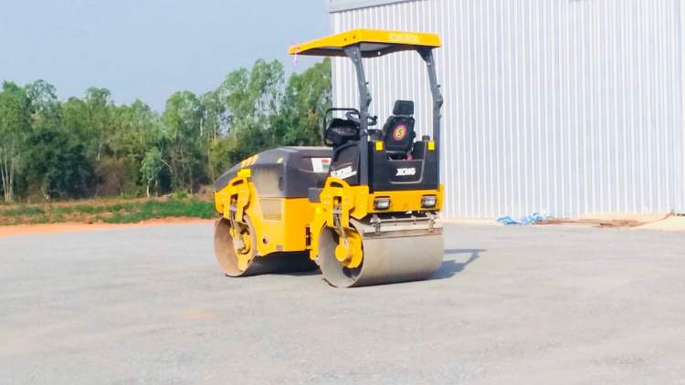 26 - https://supatradynapack.com | ให้เช่า รถบด 3 ตัน 4 ตัน 5 ตัน 10 ตัน รถแม็คโคร Pc30 Pc130 Pc200 แทรกเตอร์ดี2 เกรดเดอร์ รถไถ Jcb