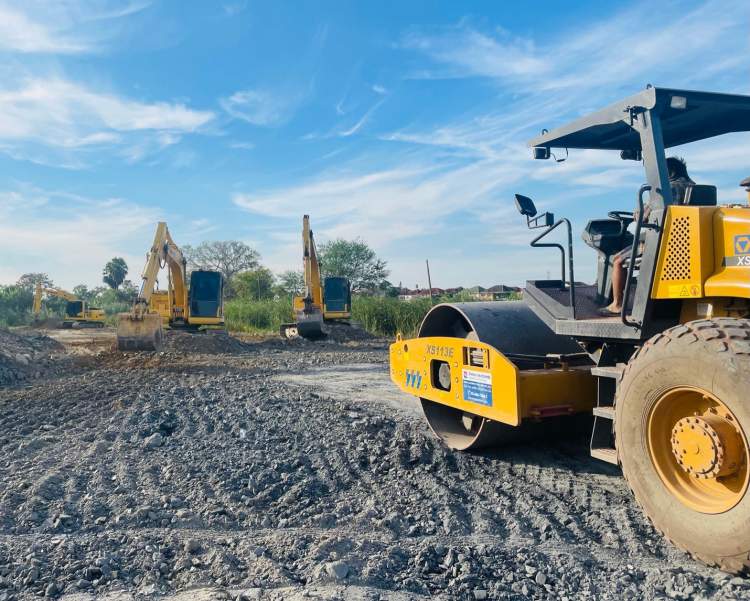 48 - https://supatradynapack.com | ให้เช่า รถบด 3 ตัน 4 ตัน 5 ตัน 10 ตัน รถแม็คโคร Pc30 Pc130 Pc200 แทรกเตอร์ดี2 เกรดเดอร์ รถไถ Jcb