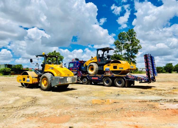 7 - https://supatradynapack.com | ให้เช่า รถบด 3 ตัน 4 ตัน 5 ตัน 10 ตัน รถแม็คโคร Pc30 Pc130 Pc200 แทรกเตอร์ดี2 เกรดเดอร์ รถไถ Jcb